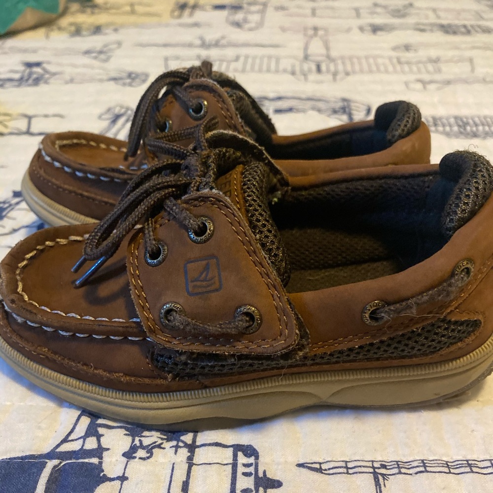 Sperry shoes